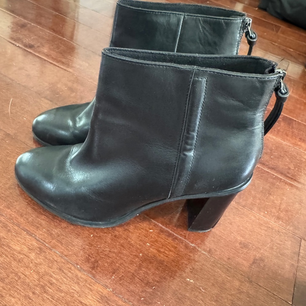 Ted Baker Black Ankle Boots with Chunky Heel